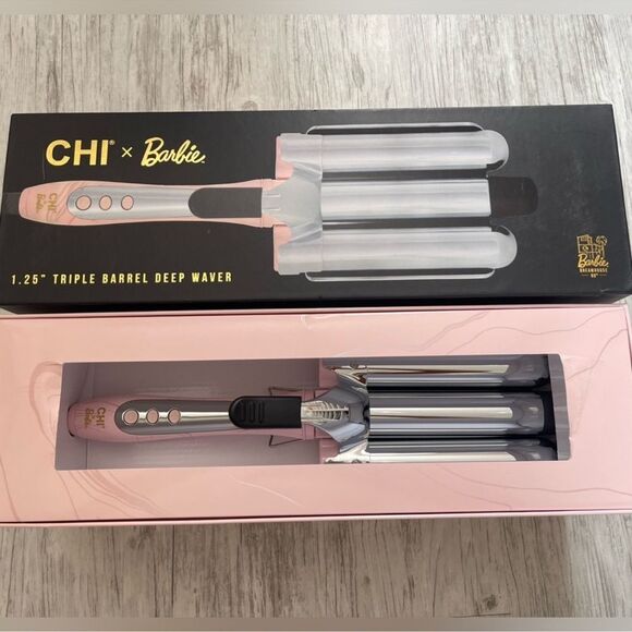 NWT CHI x Barbie Titanium 1.25” Triple Barrel Deep Waver - Picture 2 of 8